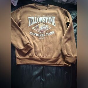 Small Yellowstone national Park crewneck $30